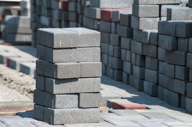 CONCRETE KERBSTORE